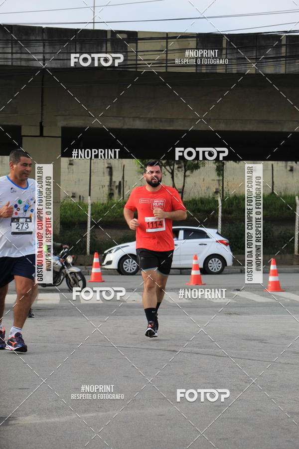 Buy your photos of the eventSantander Track & Field Run Series - Shopping Tambor on Fotop