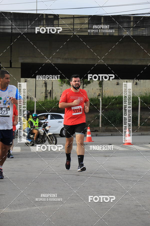 Buy your photos of the eventSantander Track & Field Run Series - Shopping Tambor on Fotop