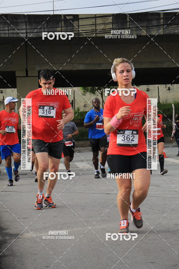 Buy your photos of the eventSantander Track & Field Run Series - Shopping Tambor on Fotop