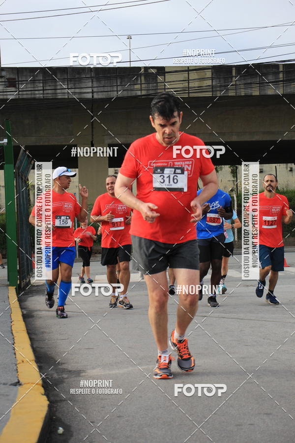 Buy your photos of the eventSantander Track & Field Run Series - Shopping Tambor on Fotop