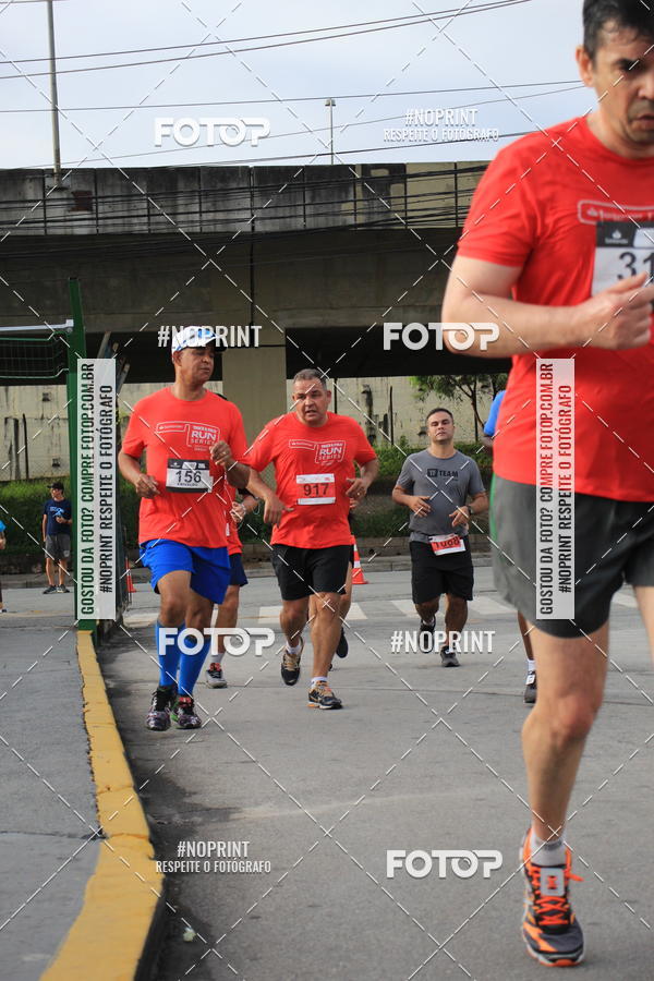 Buy your photos of the eventSantander Track & Field Run Series - Shopping Tambor on Fotop