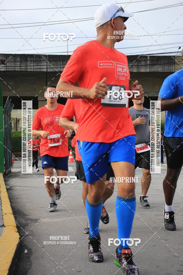 Buy your photos of the eventSantander Track & Field Run Series - Shopping Tambor on Fotop