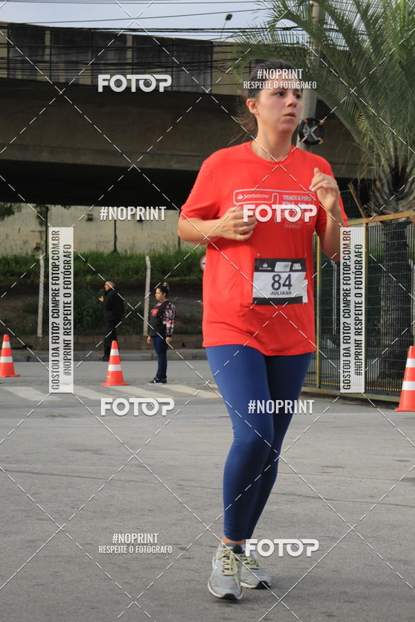 Buy your photos of the eventSantander Track & Field Run Series - Shopping Tambor on Fotop