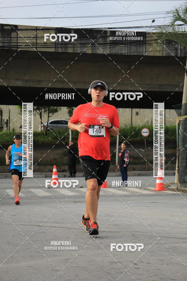 Buy your photos of the eventSantander Track & Field Run Series - Shopping Tambor on Fotop
