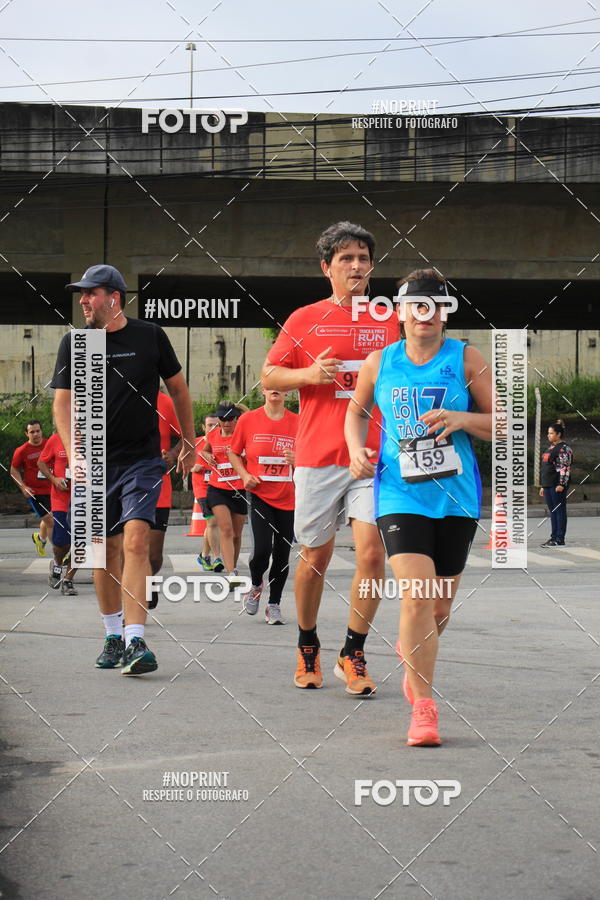 Buy your photos of the eventSantander Track & Field Run Series - Shopping Tambor on Fotop
