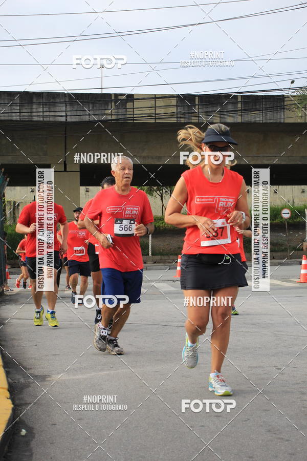 Buy your photos of the eventSantander Track & Field Run Series - Shopping Tambor on Fotop