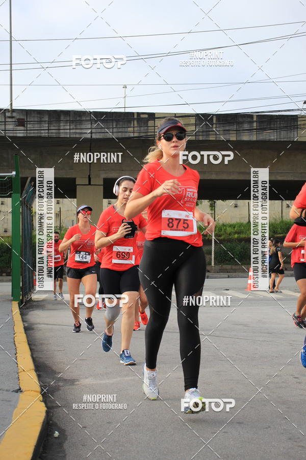 Buy your photos of the eventSantander Track & Field Run Series - Shopping Tambor on Fotop