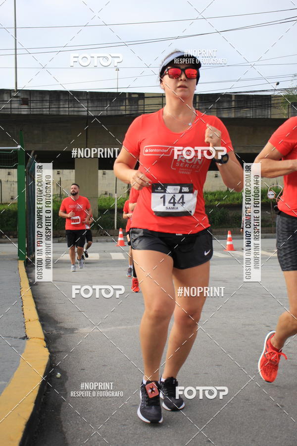 Buy your photos of the eventSantander Track & Field Run Series - Shopping Tambor on Fotop