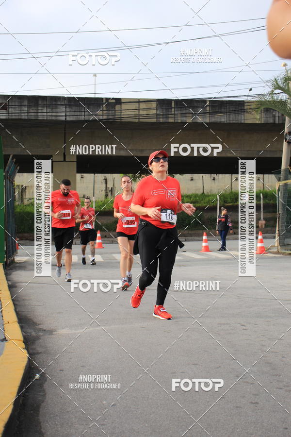 Buy your photos of the eventSantander Track & Field Run Series - Shopping Tambor on Fotop