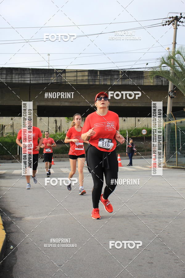 Buy your photos of the eventSantander Track & Field Run Series - Shopping Tambor on Fotop