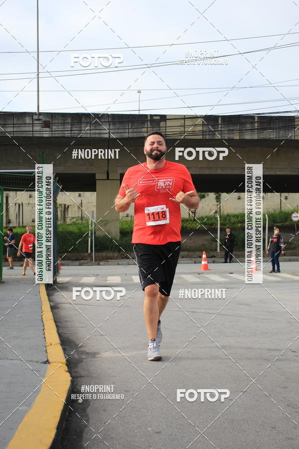 Buy your photos of the eventSantander Track & Field Run Series - Shopping Tambor on Fotop