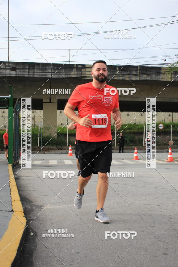 Buy your photos of the eventSantander Track & Field Run Series - Shopping Tambor on Fotop