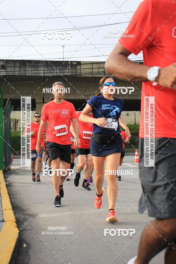 Buy your photos of the eventSantander Track & Field Run Series - Shopping Tambor on Fotop