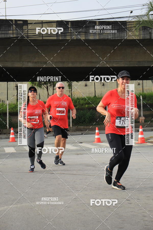 Buy your photos of the eventSantander Track & Field Run Series - Shopping Tambor on Fotop