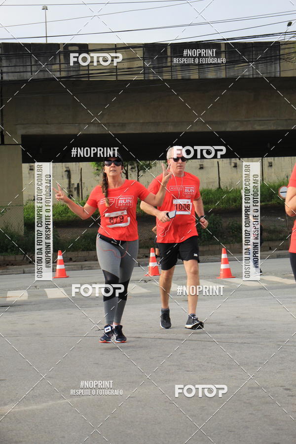 Buy your photos of the eventSantander Track & Field Run Series - Shopping Tambor on Fotop