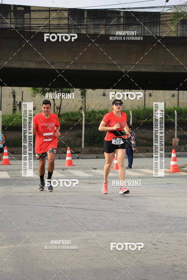 Buy your photos of the eventSantander Track & Field Run Series - Shopping Tambor on Fotop