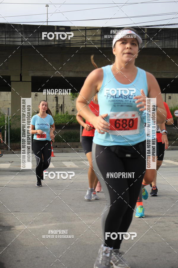 Buy your photos of the eventSantander Track & Field Run Series - Shopping Tambor on Fotop