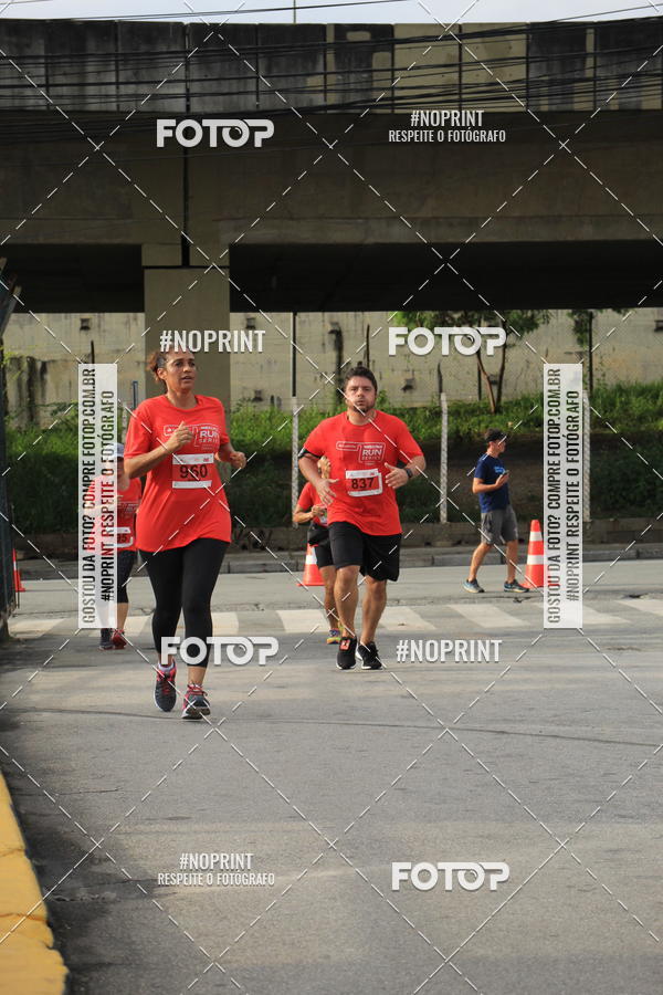 Buy your photos of the eventSantander Track & Field Run Series - Shopping Tambor on Fotop