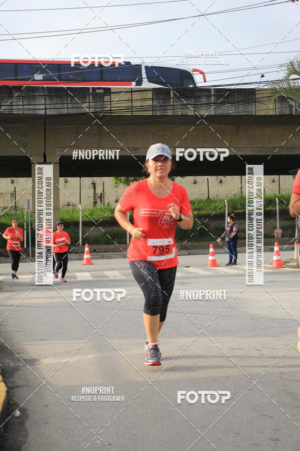 Buy your photos of the eventSantander Track & Field Run Series - Shopping Tambor on Fotop