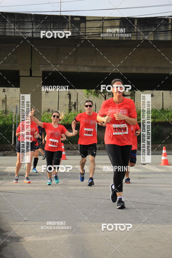 Buy your photos of the eventSantander Track & Field Run Series - Shopping Tambor on Fotop