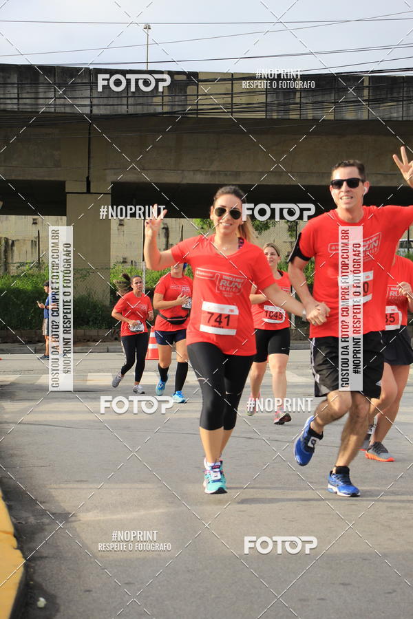 Buy your photos of the eventSantander Track & Field Run Series - Shopping Tambor on Fotop