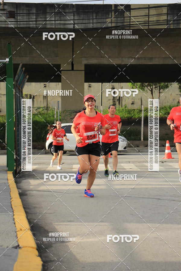 Buy your photos of the eventSantander Track & Field Run Series - Shopping Tambor on Fotop