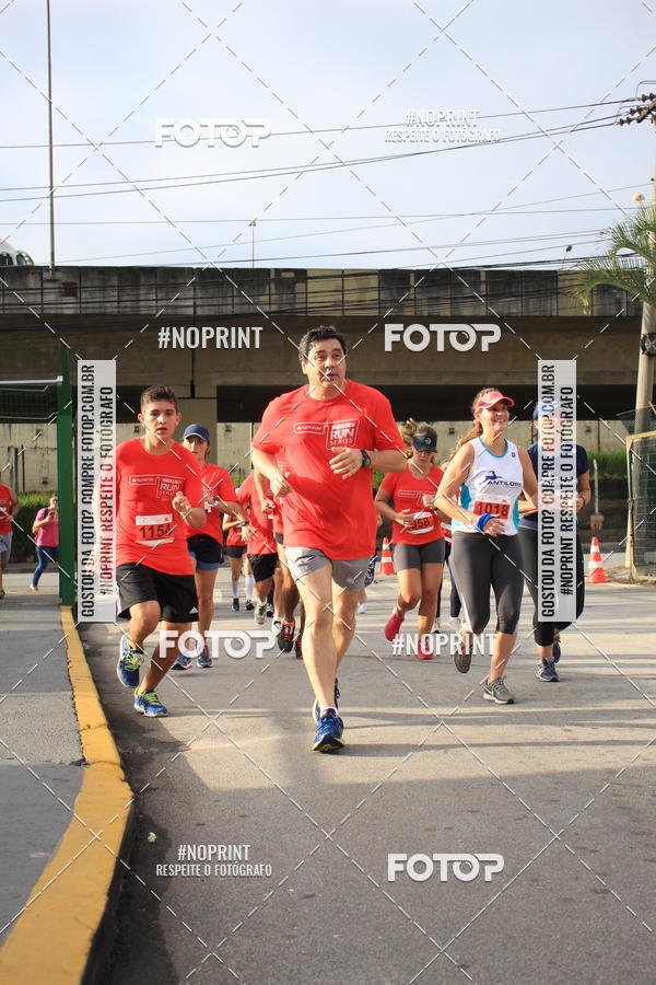 Buy your photos of the eventSantander Track & Field Run Series - Shopping Tambor on Fotop