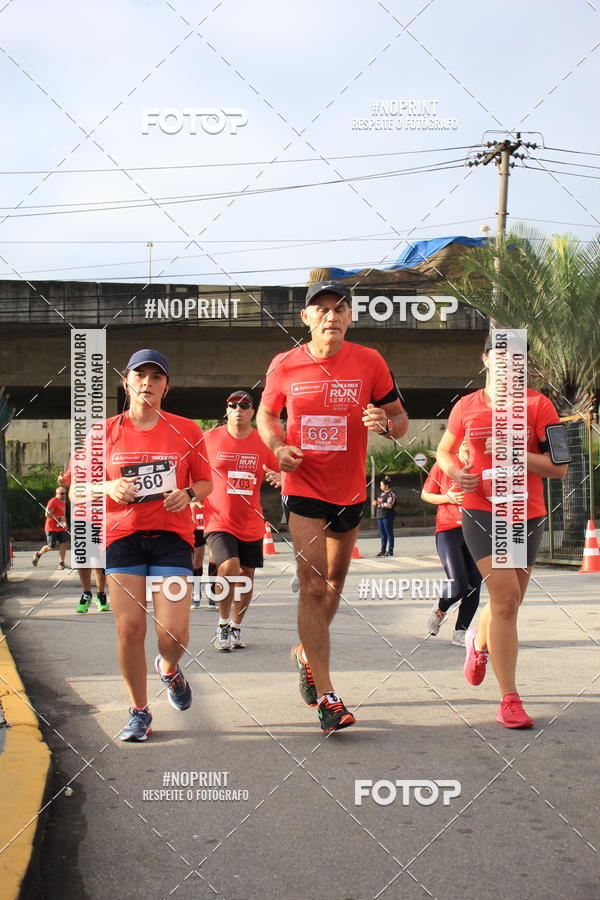 Buy your photos of the eventSantander Track & Field Run Series - Shopping Tambor on Fotop