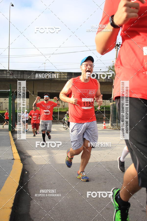 Buy your photos of the eventSantander Track & Field Run Series - Shopping Tambor on Fotop