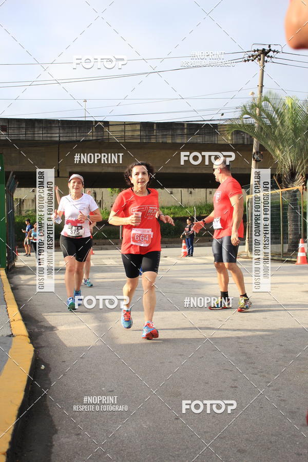 Buy your photos of the eventSantander Track & Field Run Series - Shopping Tambor on Fotop