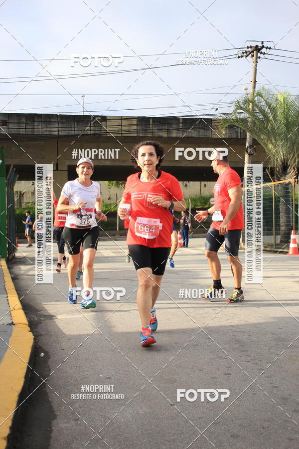 Buy your photos of the eventSantander Track & Field Run Series - Shopping Tambor on Fotop