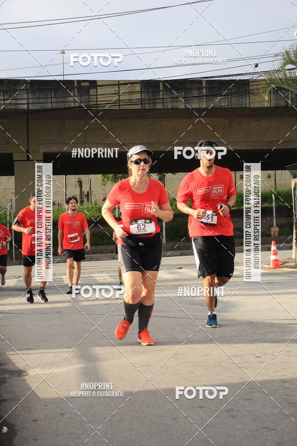 Buy your photos of the eventSantander Track & Field Run Series - Shopping Tambor on Fotop