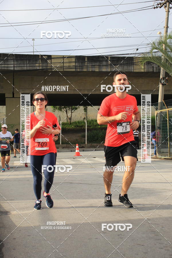 Buy your photos of the eventSantander Track & Field Run Series - Shopping Tambor on Fotop