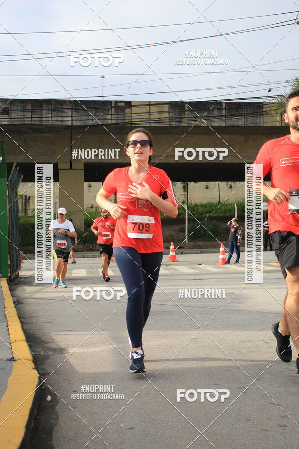 Buy your photos of the eventSantander Track & Field Run Series - Shopping Tambor on Fotop
