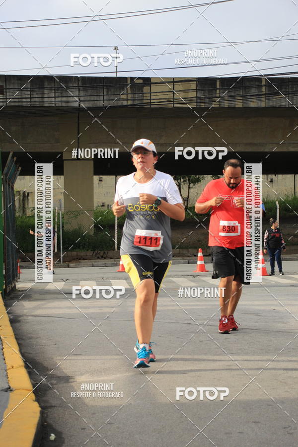 Buy your photos of the eventSantander Track & Field Run Series - Shopping Tambor on Fotop