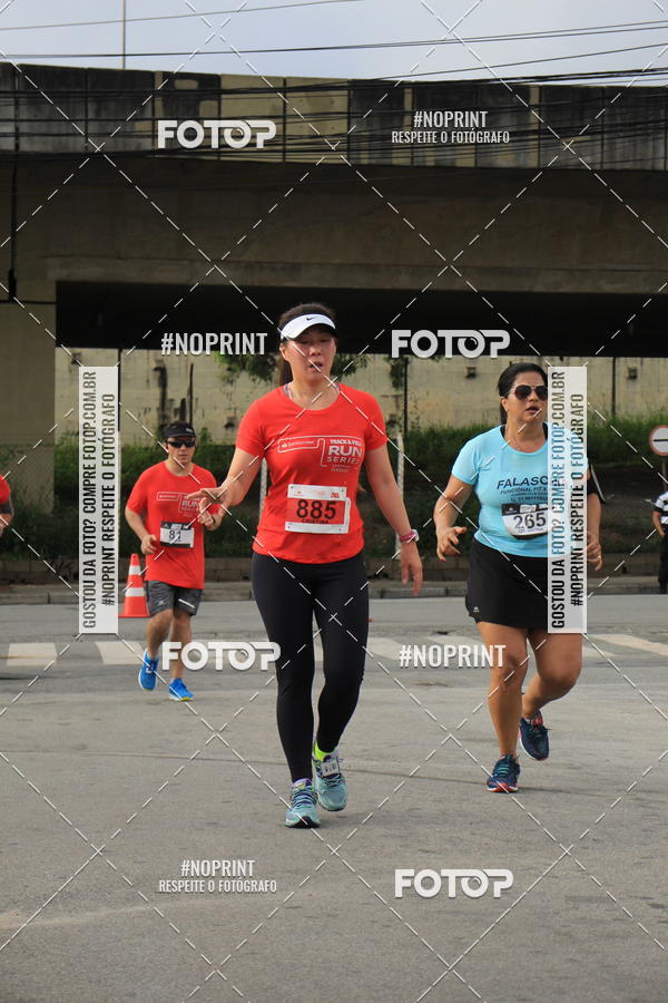 Buy your photos of the eventSantander Track & Field Run Series - Shopping Tambor on Fotop