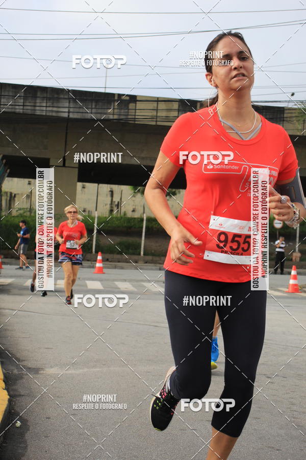 Buy your photos of the eventSantander Track & Field Run Series - Shopping Tambor on Fotop