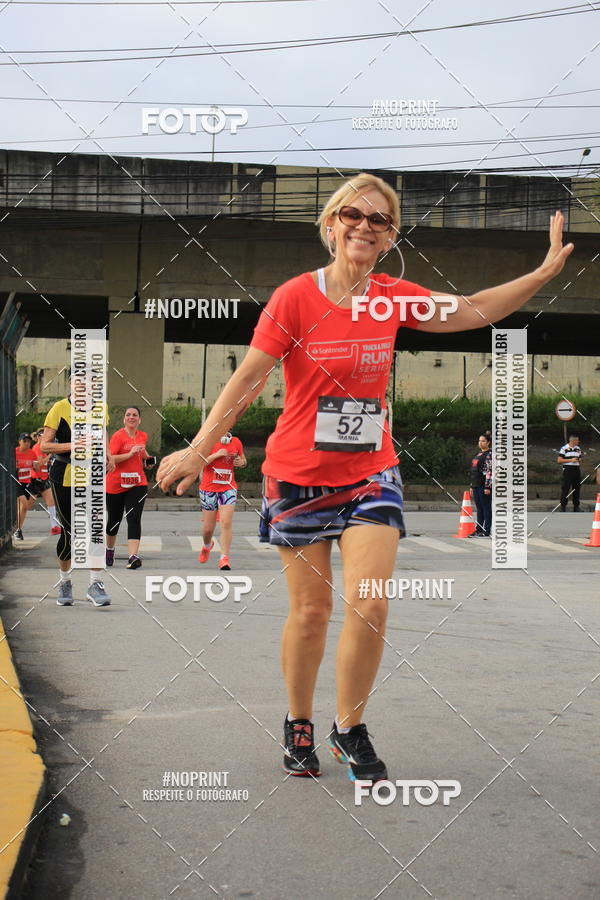 Buy your photos of the eventSantander Track & Field Run Series - Shopping Tambor on Fotop
