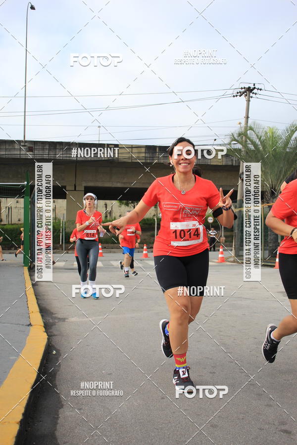 Buy your photos of the eventSantander Track & Field Run Series - Shopping Tambor on Fotop