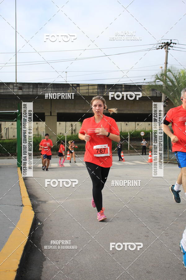 Buy your photos of the eventSantander Track & Field Run Series - Shopping Tambor on Fotop