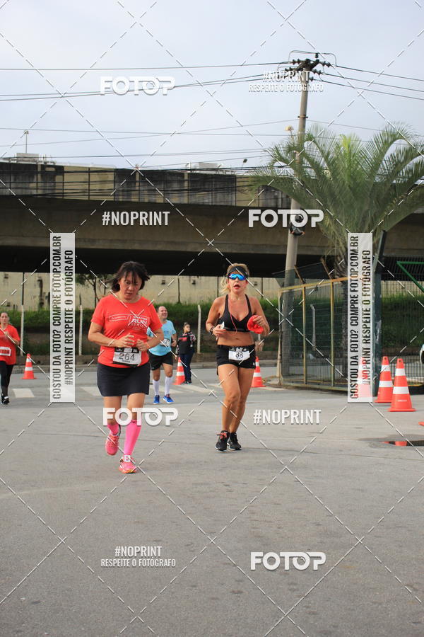 Buy your photos of the eventSantander Track & Field Run Series - Shopping Tambor on Fotop