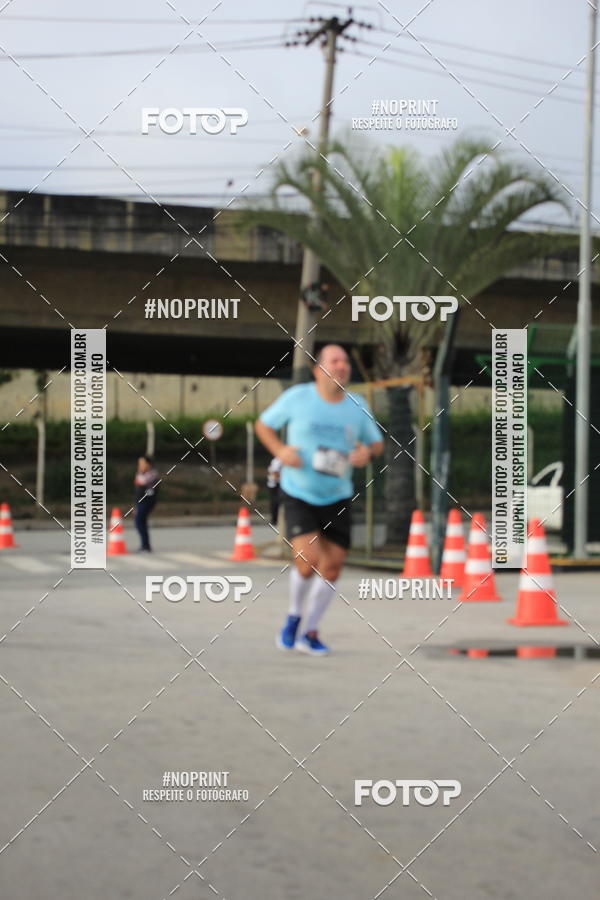 Buy your photos of the eventSantander Track & Field Run Series - Shopping Tambor on Fotop
