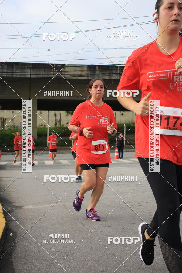 Buy your photos of the eventSantander Track & Field Run Series - Shopping Tambor on Fotop