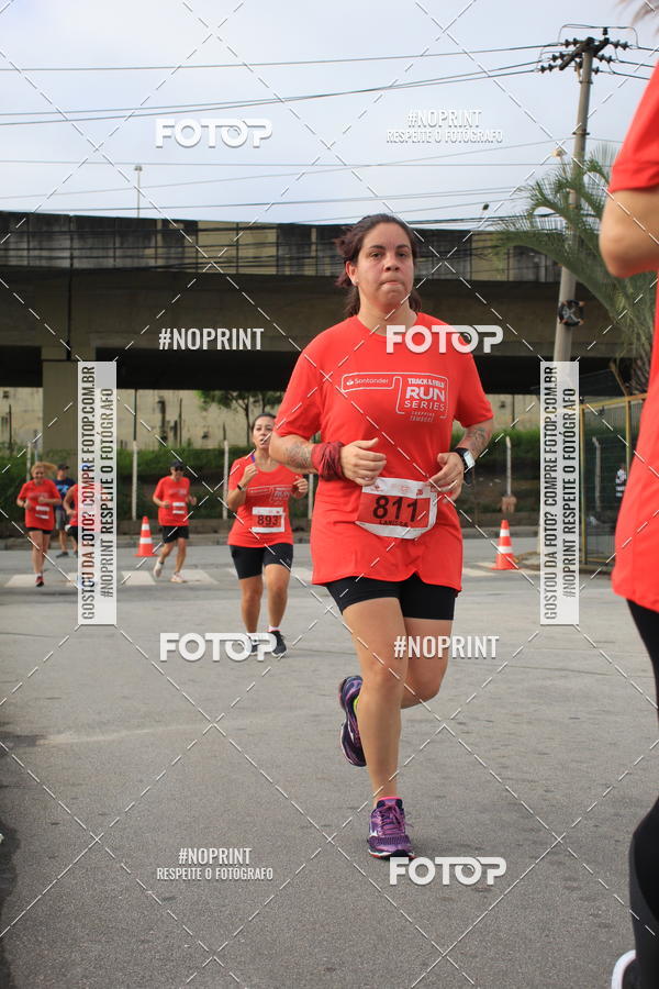 Buy your photos of the eventSantander Track & Field Run Series - Shopping Tambor on Fotop