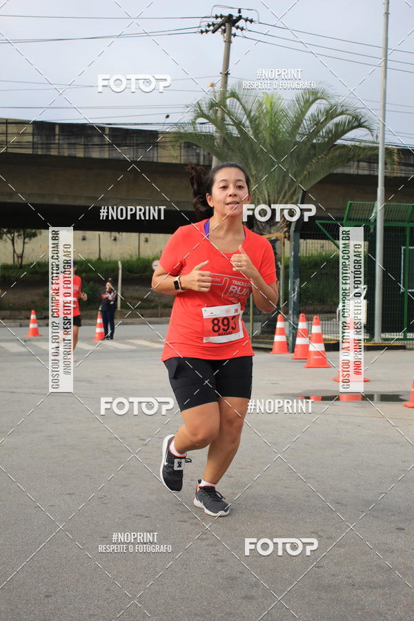 Buy your photos of the eventSantander Track & Field Run Series - Shopping Tambor on Fotop