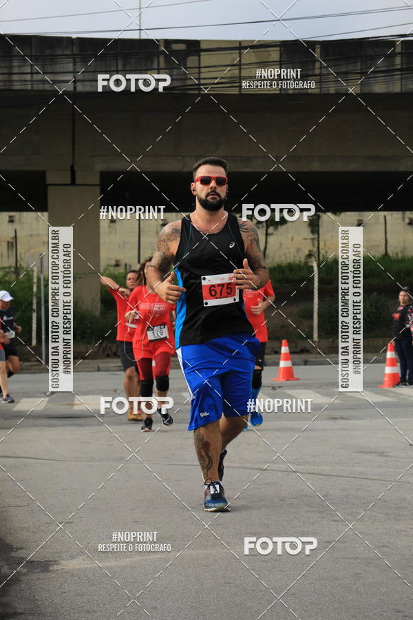 Buy your photos of the eventSantander Track & Field Run Series - Shopping Tambor on Fotop