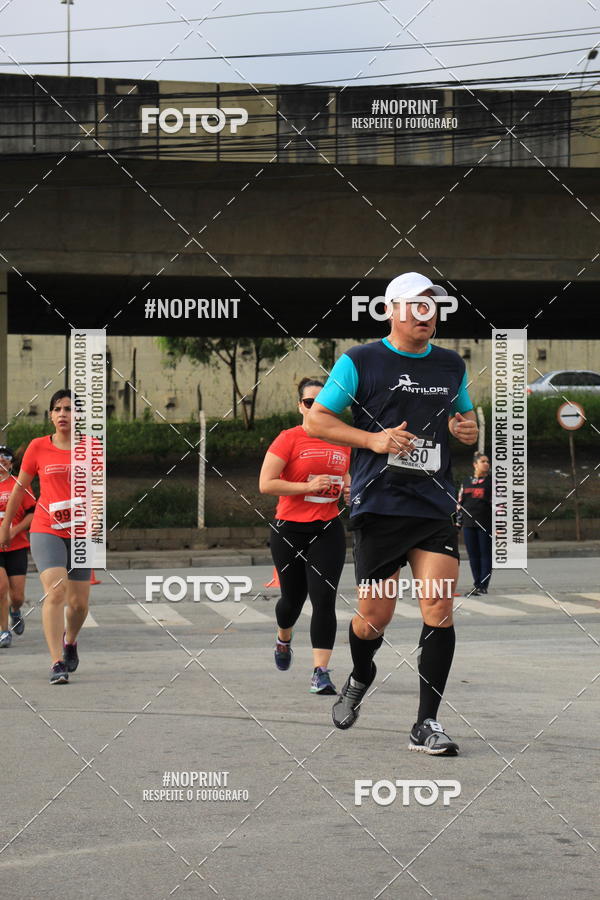 Buy your photos of the eventSantander Track & Field Run Series - Shopping Tambor on Fotop