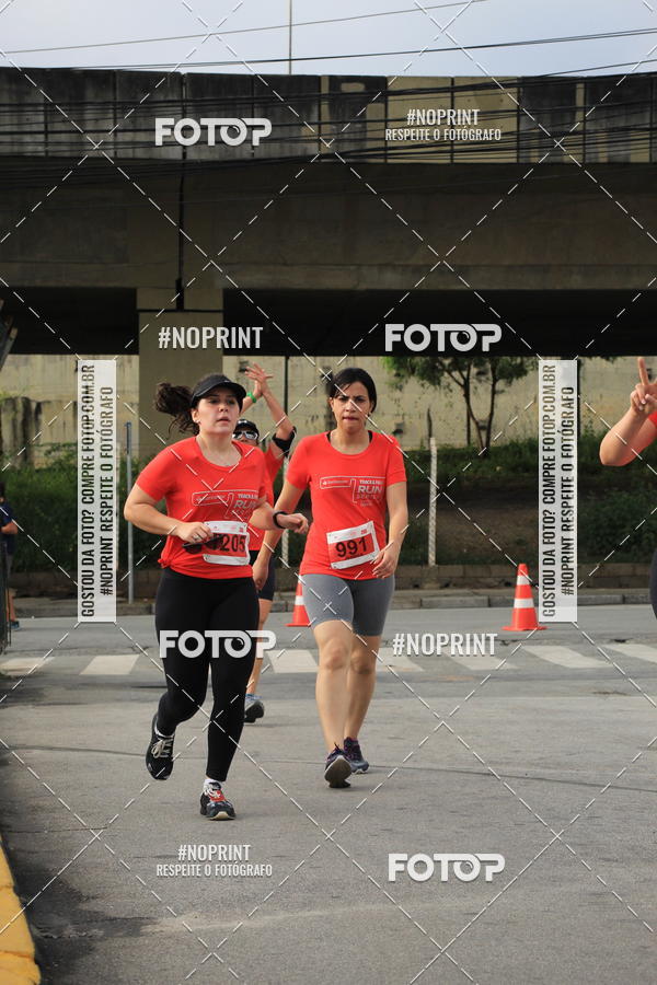 Buy your photos of the eventSantander Track & Field Run Series - Shopping Tambor on Fotop