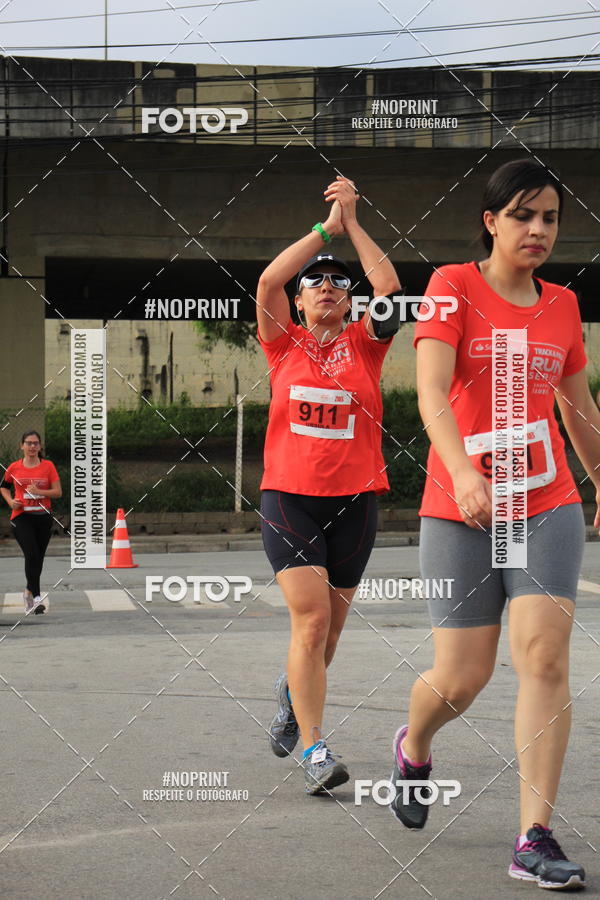 Buy your photos of the eventSantander Track & Field Run Series - Shopping Tambor on Fotop