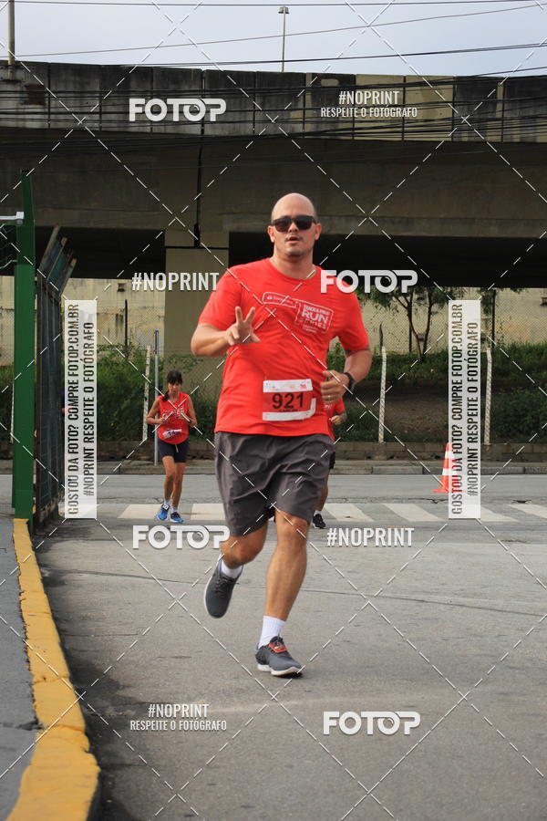 Buy your photos of the eventSantander Track & Field Run Series - Shopping Tambor on Fotop